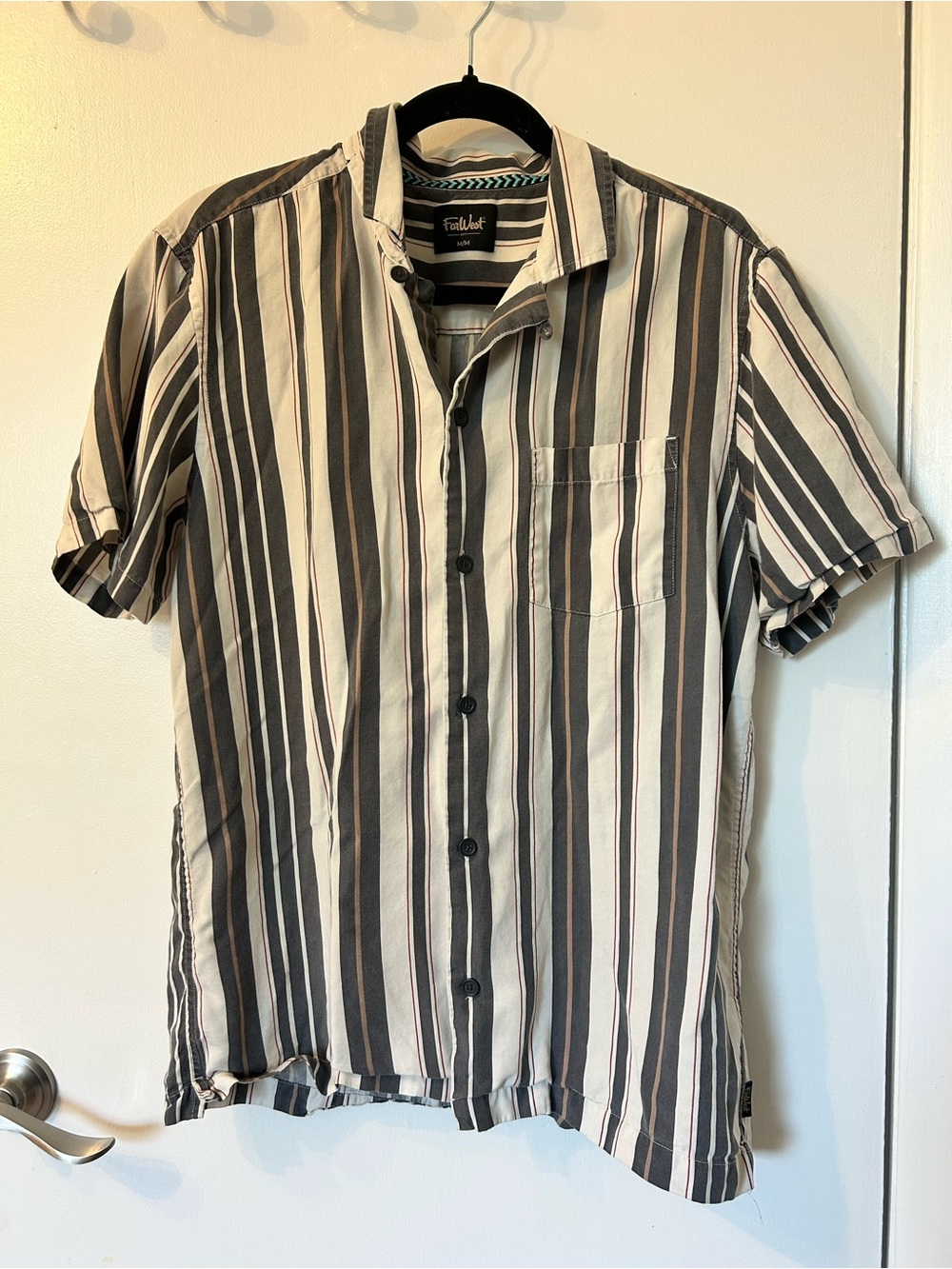 Short-Sleeve Striped Button-Down Men’s